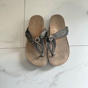 Aetrex Black Thong Orthopedic Sandals